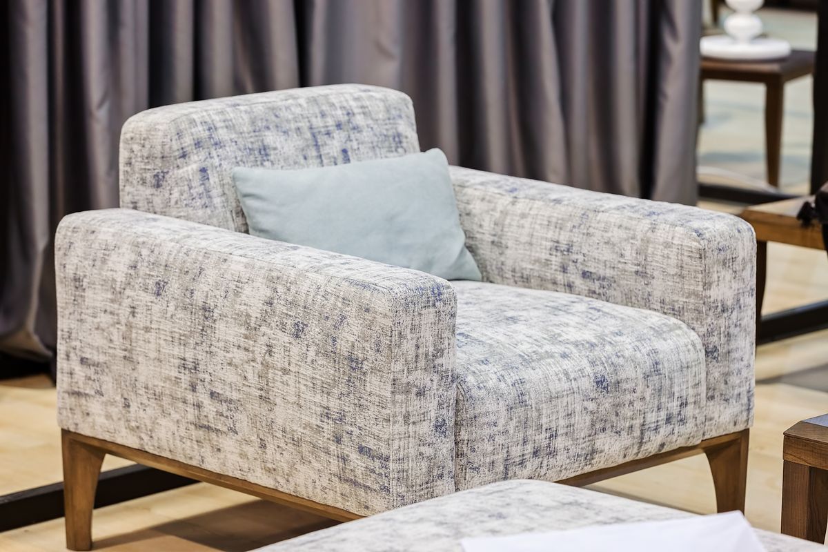 Sillon orejero tapizado